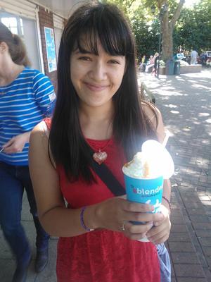 Picture of Laura Tan